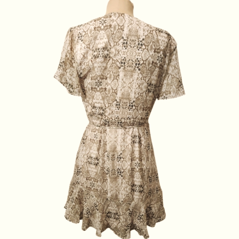 ALL IN FAVOR 'Isabella' Snake Print Mini Wrap Dress - Size S - Picture 8 of 11